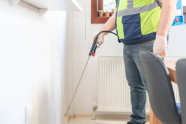 Best Exterminator Services  in Fairview, NY